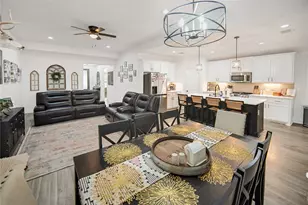 300 W College St, Jacksboro, TX 76458 - Photo 18