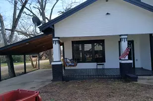 403 Monroe St, Deport, TX 75435 - Photo 1