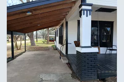 403 Monroe Street, Deport, TX 75435 - Photo 2