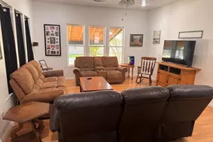 403 Monroe St, Deport, TX 75435 - Photo 14