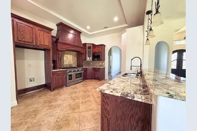 1302 Woodridge Circle, Euless, TX 76040 - Photo 12