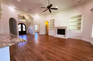 1302 Woodridge Cir, Euless, TX 76040 - Photo 8