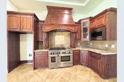 1302 Woodridge Circle, Euless, TX 76040 - Photo 14