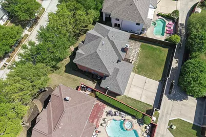 7409 Bradford Pear Drive, Irving, TX 75063 - Photo 36