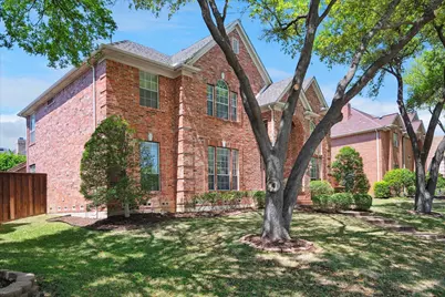 7409 Bradford Pear Drive, Irving, TX 75063 - Photo 2