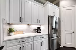 4013 Wycliff Ave, Dallas, TX 75219 - Photo 10