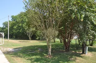 964 Farm Road 900 N, Saltillo, TX 75478 - Photo 18