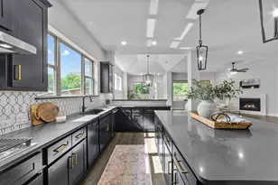 2805 Long Trl, Mansfield, TX 76063 - Photo 18