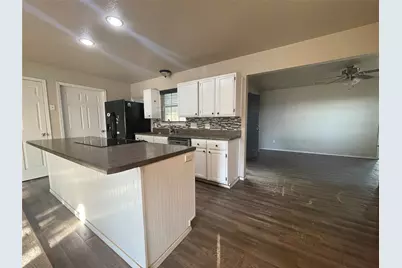 312 N Richardson Street, Grand Saline, TX 75140 - Photo 10