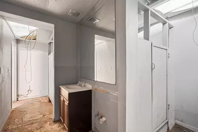 2001 Interstate Highway 30 E, Greenville, TX 75402 - Photo 18