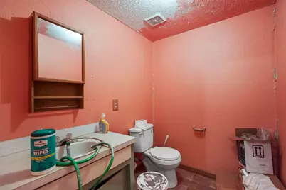 2001 Interstate Highway 30 E, Greenville, TX 75402 - Photo 16