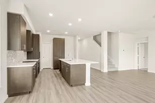 8200 Leopard Pass, Godley, TX 76044 - Photo 12