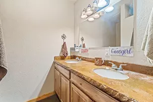 900 Lookout Point, Stephenville, TX 76401 - Photo 14