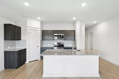 104 John Laurens Drive, Venus, TX 76084 - Photo 2