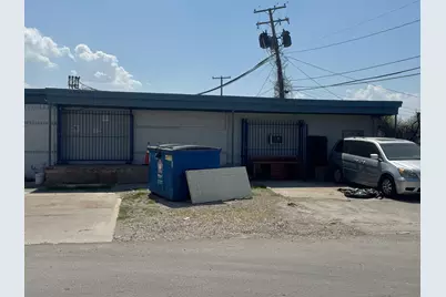 301 SE 14th Street, Grand Prairie, TX 75051 - Photo 6