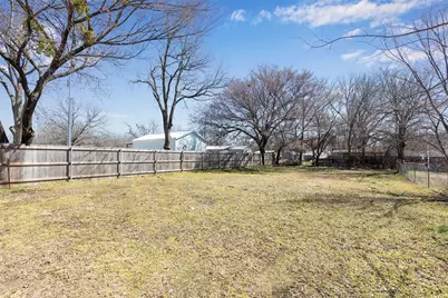 1309 Nugent Street, Bowie, TX 76230 - Photo 34