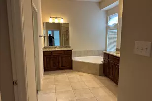 16207 Mapleshade Dr, Frisco, TX 75035 - Photo 4