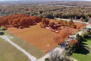 142 County Road 1591 Rd, Alvord, TX 76225 - Photo 1