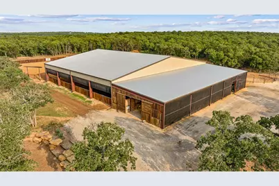 3113 Rock Creek Road, Mineral Wells, TX 76067 - Photo 20