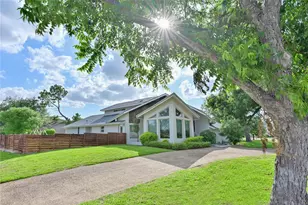 6956 Meadowbriar Ln, Dallas, TX 75230 - Photo 2