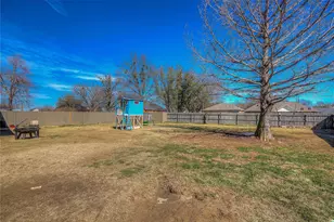 302 Briarwood Ln, Sulphur Springs, TX 75482 - Photo 32