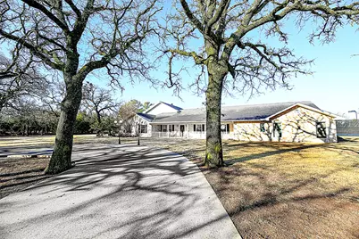 2823 Fm 1816, Bowie, TX 76230 - Photo 4