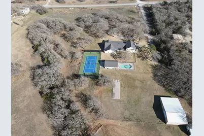 2823 Fm 1816, Bowie, TX 76230 - Photo 40