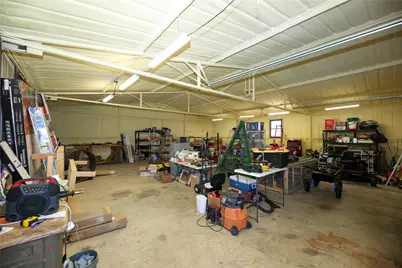 2823 Fm 1816, Bowie, TX 76230 - Photo 38