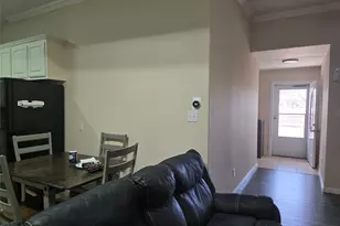 1121 Sam Houston Dr, Garland, TX 75042 - Photo 8