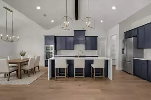 1305 Green Ridge Dr, Weatherford, TX 76085 - Photo 1