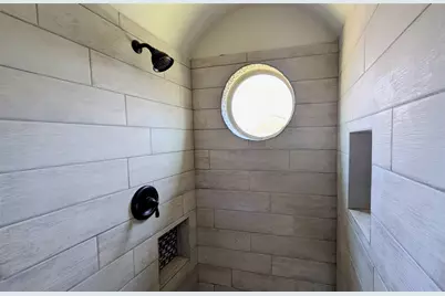 409 Giles Street, Mineola, TX 75773 - Photo 10