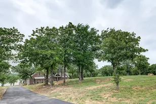 133 Sunset Bay Pointe Ct, Chico, TX 76431 - Photo 34
