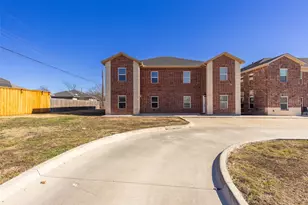 2301 Abilene St, Greenville, TX 75401 - Photo 6