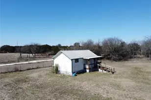 3323 S Fm 933 St, Whitney, TX 76692 - Photo 14