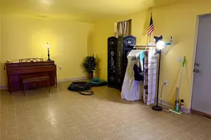 3323 S Fm 933 St, Whitney, TX 76692 - Photo 10