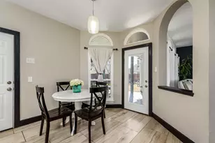 2702 Kingsbury Dr, Garland, TX 75040 - Photo 14