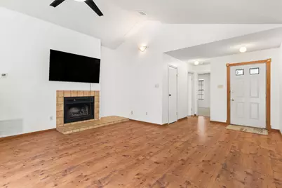 217 Teakwood Lane, Lewisville, TX 75067 - Photo 4