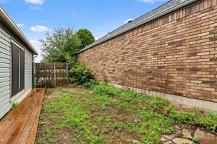217 Teakwood Ln, Lewisville, TX 75067 - Photo 34