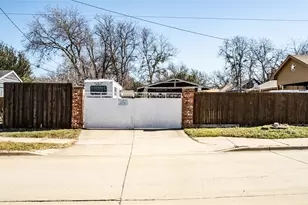 6810 Pecan St, Frisco, TX 75034 - Photo 24