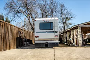 6810 Pecan St, Frisco, TX 75034 - Photo 16