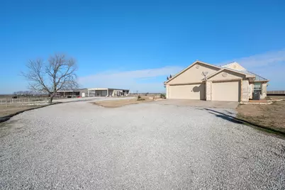 17300 County Road 4110, Frost, TX 76641 - Photo 24