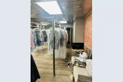 210 N Broadway Street, Joshua, TX 76058 - Photo 4