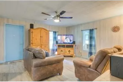 709 N Wilhite Street #711, Cleburne, TX 76031 - Photo 4