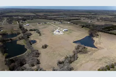 1408 Hackberry Road, Van Alstyne, TX 75495 - Photo 2