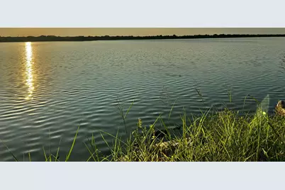 1215 Wolfe City Drive, Greenville, TX 75401 - Photo 2
