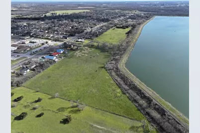 1215 Wolfe City Drive, Greenville, TX 75401 - Photo 4