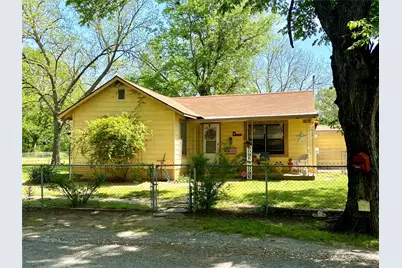 1115 S 6th Street, Bonham, TX 75418 - Photo 2