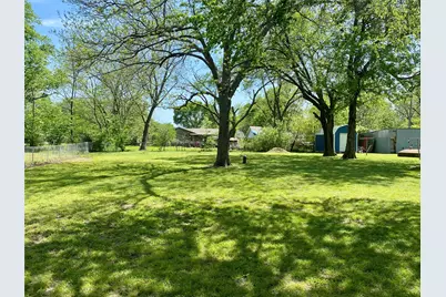 1115 S 6th Street, Bonham, TX 75418 - Photo 18