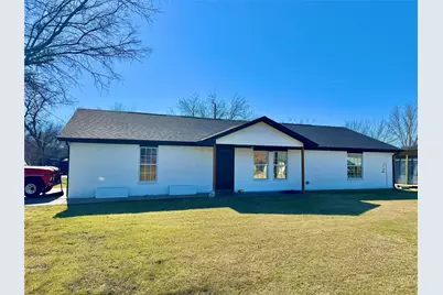 704 Shady Grove Court, Granbury, TX 76049 - Photo 2