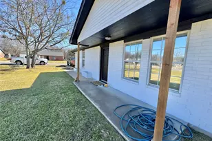 704 Shady Grove Ct, Granbury, TX 76049 - Photo 20